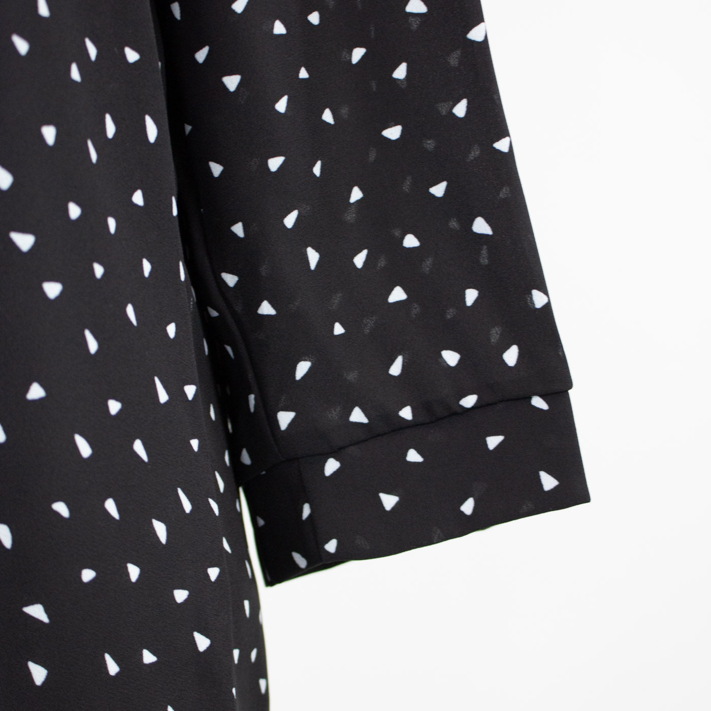 V-Neck 3/4 Sleeve Blouse - Black