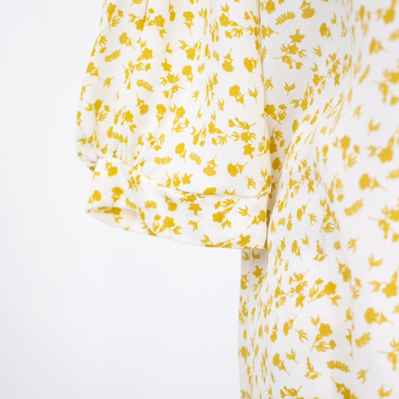Floral Print V-neck 3/4 Sleeve Blouse - Mustard